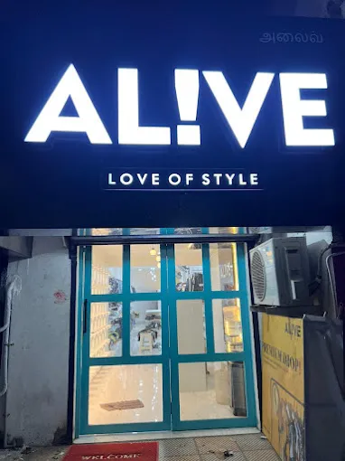 Alive men's clothing